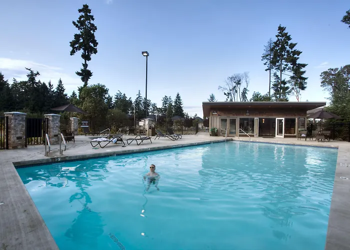 Sunrise Ridge Waterfront Resort
